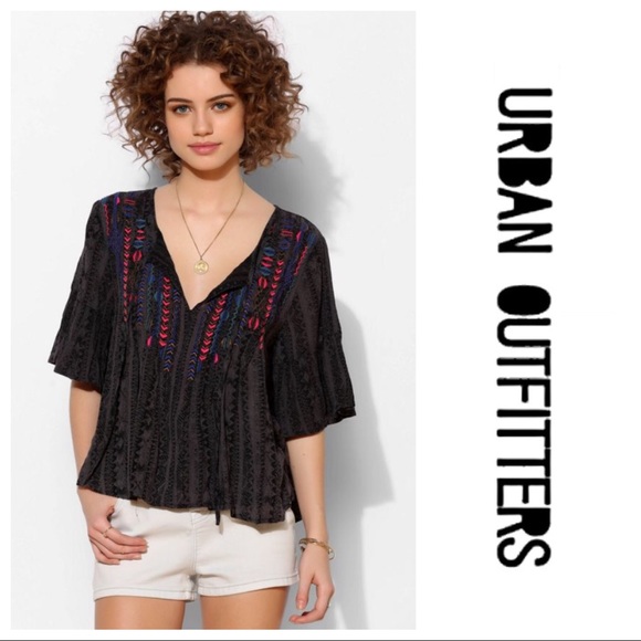 Urban Outfitters Tops - 🆑 NWT Ecoté Willow Pintuck Gauze Blouse